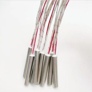 Cartridge heater with built-in thermocouple